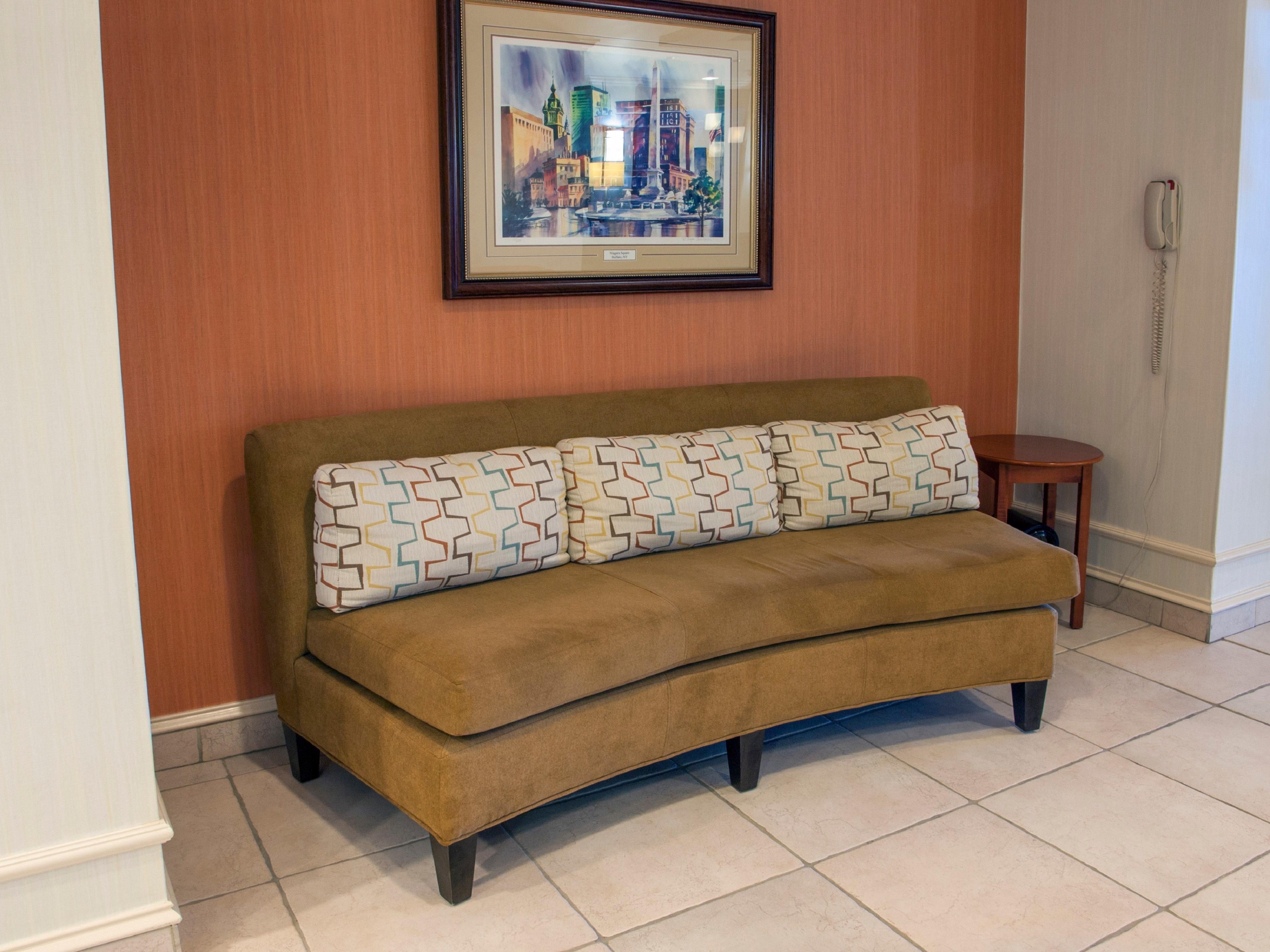 Holiday Inn Express & Suites Buffalo Airport By Ihg Cheektowaga Εξωτερικό φωτογραφία
